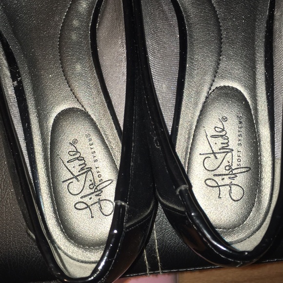 Black comfortable wedges - Picture 2 of 3